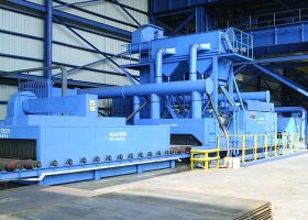 江蘇拋丸機(jī)除銹設(shè)備 鋼板預(yù)處理線