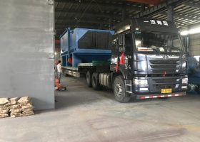 江蘇拋丸機(jī)除銹設(shè)備 成功發(fā)貨至廣西南寧一臺(tái)環(huán)保節(jié)能的H型鋼結(jié)構(gòu)拋丸機(jī)